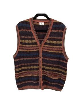 Tumi Size XL button front v-neck alpaca blend vest.